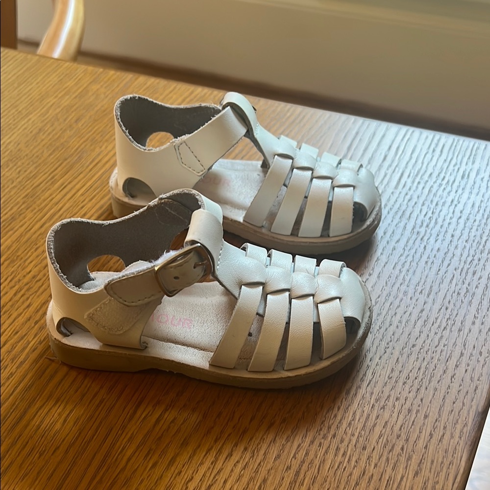 L'Amour White Leather Fisherman Sandals